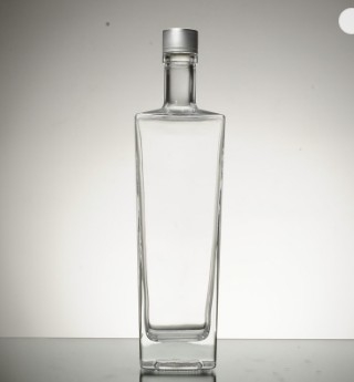 Μπουκάλια γυαλιού 500 ml 750 ml Διαυγές κενό τζιν κρασί ουίσκι μπράντυ βότκα με πιστοποιητικό SGS