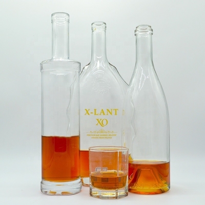 Μπουκάλια γυαλιού 500 ml 750 ml Διαυγές κενό τζιν κρασί ουίσκι μπράντυ βότκα με πιστοποιητικό SGS