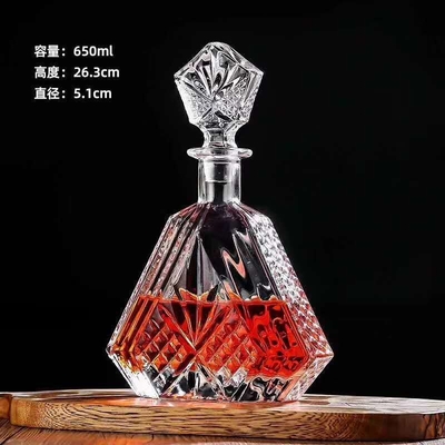 500 ml/650 ml/700 ml/800 ml Κρυστάλλινο λευκό γυαλί ντεκαντέρ κρασιού για κορυφαία κλάση Brandy Vodka