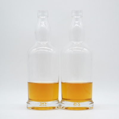 OEM Καλωσορίσατε 700ml κενό γυάλινο μπουκάλι για εξατομικευμένη συσκευασία κρασιού