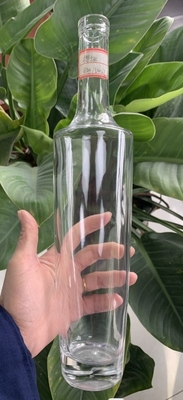 Προσαρμοσμένο σχήμα Super Flint Glass Collar 250ml Ζεστή σάλτσα 500ml Βότκα 700ml γυάλινα μπουκάλια