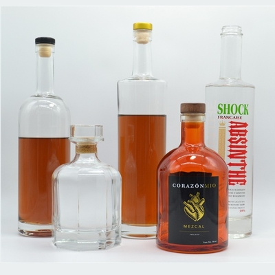 750 ml Απόλυτο γυάλινο μπουκάλι με κάλυμμα Custom Fancy Round Διαφανές γυάλινο μπουκάλι βότκα