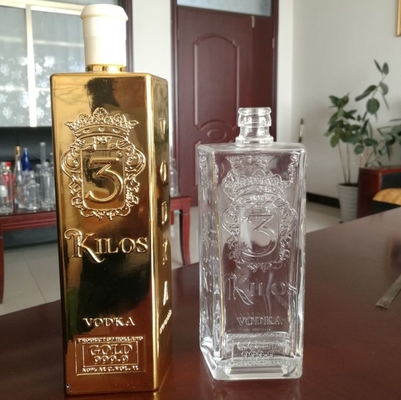 Προσαρμοσμένα Clear Flint 500ml τετραγωνικά γυάλινα μπουκάλια για οινοπνευματώδη αλκοόλ
