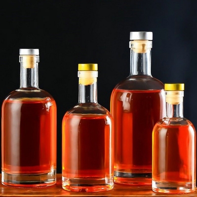 Προσαρμοσμένα Clear Flint 500ml τετραγωνικά γυάλινα μπουκάλια για οινοπνευματώδη αλκοόλ