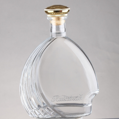 Κατασκευαστές μπουκαλιών Super Flint Brandy Glass με τύπου σφράγισης από φελλό και περίοδο FOB