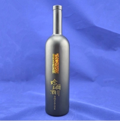 750 ml Black Label Whiskey Glass Flask με επιφάνεια Decal και σύστημα κλεισίματος από φελλό