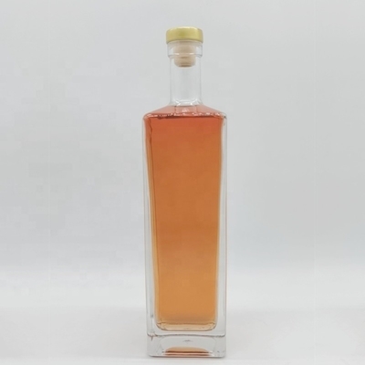 Παγωμένο 750 ml γυάλινο μπουκάλι για οινοπνεύματα Μπράντυ Ουίσκι Βότκα Τζιν Ρομ Τετράγωνο σχήμα CNF
