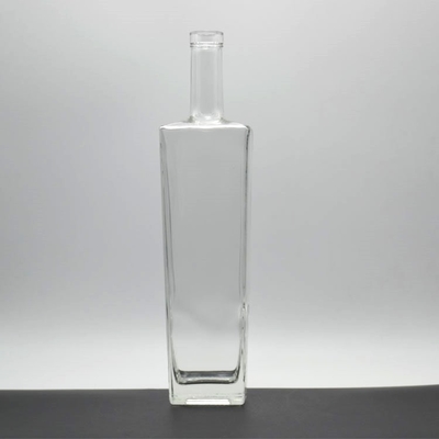 Παγωμένο 750 ml γυάλινο μπουκάλι για οινοπνεύματα Μπράντυ Ουίσκι Βότκα Τζιν Ρομ Τετράγωνο σχήμα CNF