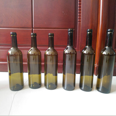 Ζεστή Σφραγίδα 750 ml Κωνσταντινούργιο γυάλινο μπουκάλι για βότκα Ουίσκι Μπράντυ ποτό