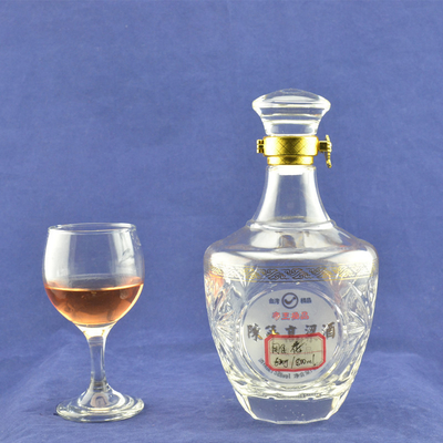 500 ml 750 ml γυάλινη βότκα μπουκάλια ουίσκι υλικό γυαλί Super Flint και επίπεδη βάση σχεδιασμό