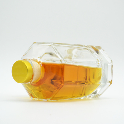 700 ml μπουκάλι γυαλιού μοναδικού σχήματος για υλικό γυαλιού XO/Brandy Super Flint και καπάκι Crown