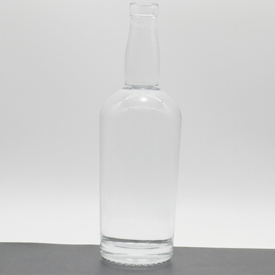 Super Flint Glass Whiskey Rum Gin μπουκάλια με Custom Relief Carving Design και ξύλινο καπάκι