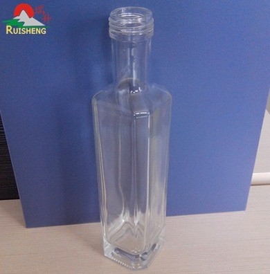 700 ml 750 ml Super Flint Γαλλικό τετράγωνο γυάλινο μπουκάλι για αλκοόλ SGS πιστοποιημένο πρότυπο