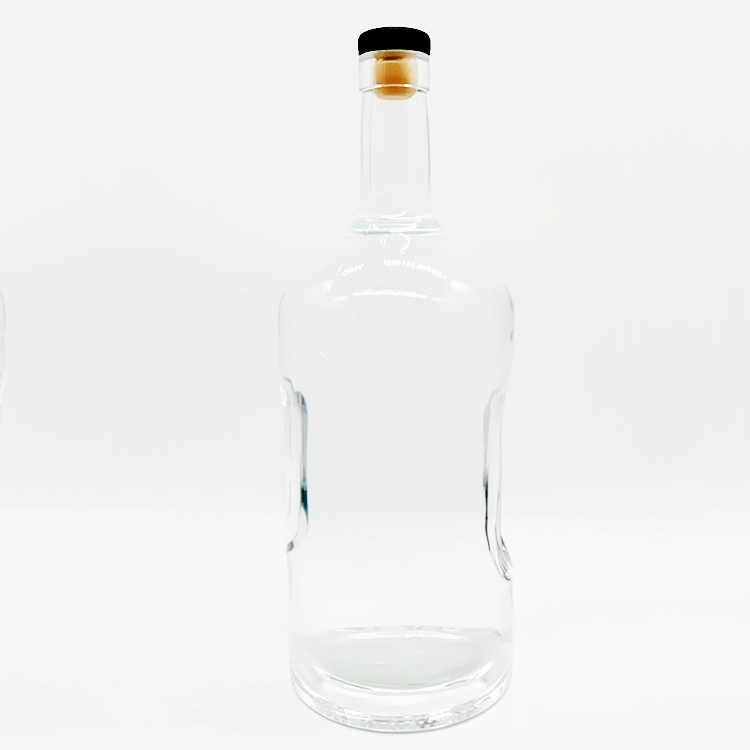 Προσαρμοσμένο Super Flint γυάλινο κενό μπουκάλι για 1750 ml ουίσκι Spirit στην Καλιφόρνια