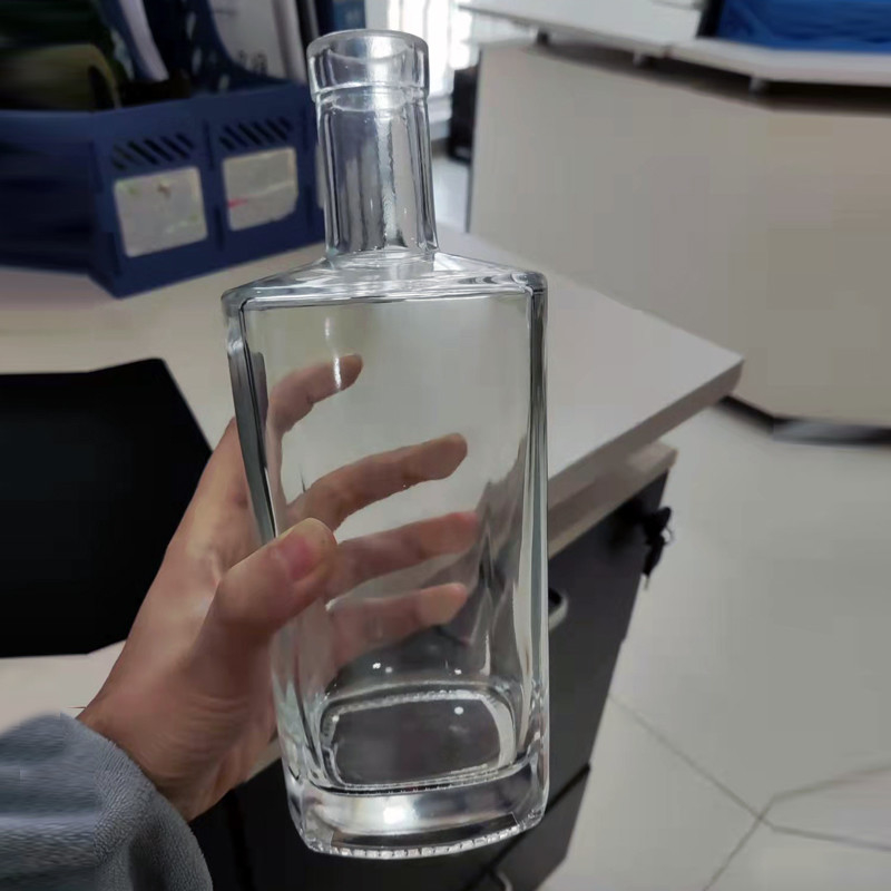 700 ml 1L μπουκάλι οινοπνεύματος συσκευασία ουίσκι αλκοόλ μπουκάλι για συσκευασία μεταλλικού νερού