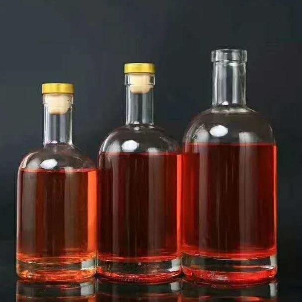 500 ml Custom T-Top Clear Whiskey Vodka Liquor Glass Flask με υλικό γυαλιού υψηλής πυρίτιδας